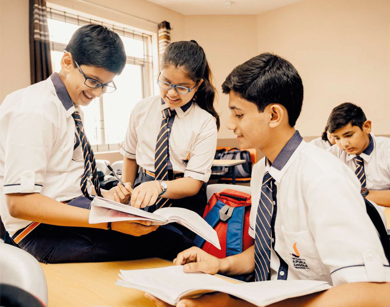 Best school for kids in Salempur - Seth M.R. Jaipuria School Salempur